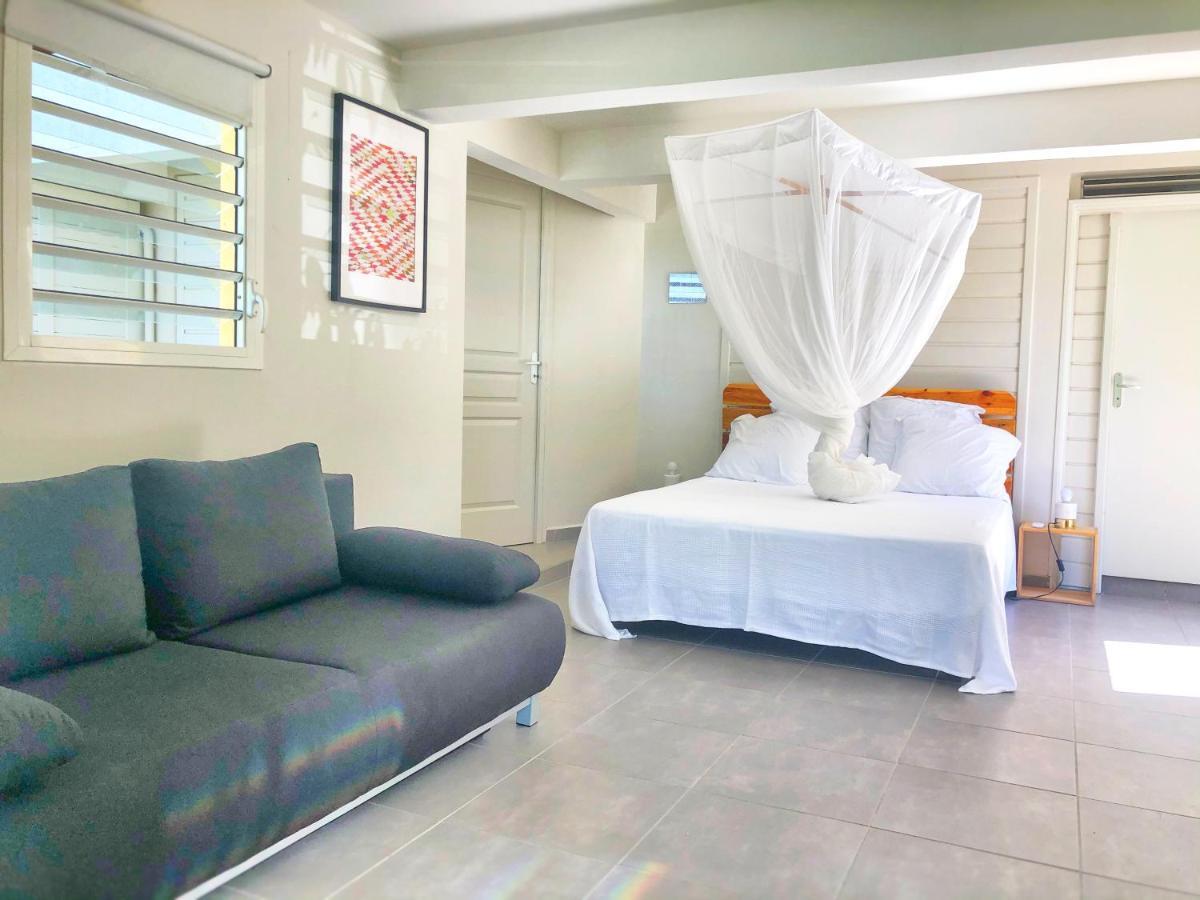 O Coeur De Deshaies Appartements Grande Anse Et Amandiers Exterior foto